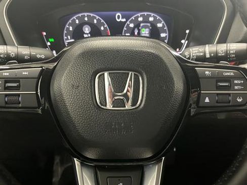 Used 2023 Honda Pilot Elite image 16