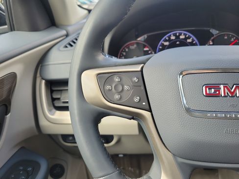 Used 2023 GMC Terrain Denali image 22