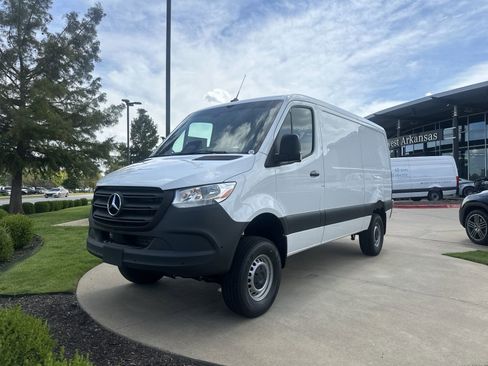 New 2025 Mercedes-Benz Sprinter 2500 image 18