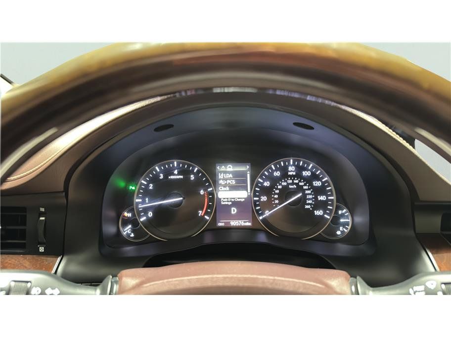 Used 2016 Lexus ES 350 w/ Luxury Package w/Wood Trim FWD image 41