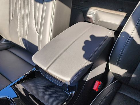 New 2026 Buick Envision Avenir image 33