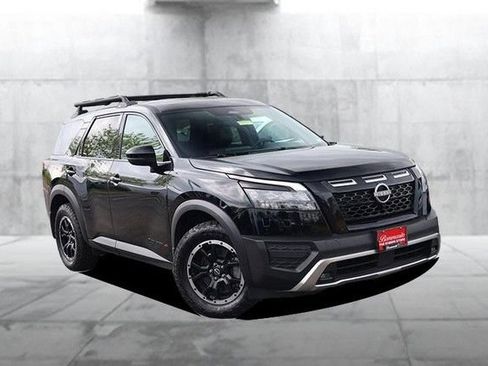 Certified 2025 Nissan Pathfinder Rock Creek AWD/4WD image 2