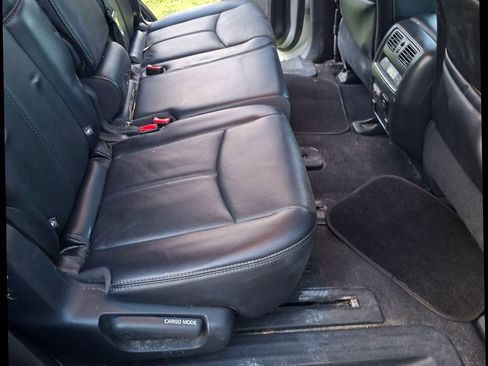 Used 2019 Nissan Pathfinder SL image 9