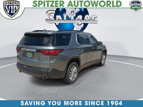 Used 2023 Chevrolet Traverse LT FWD image 9