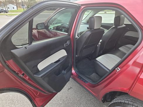 Used 2011 Chevrolet Equinox LT w/ Cargo Management Package image 34