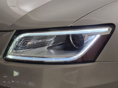 Used 2015 Audi Q5 2.0T Premium Plus w/ Premium Plus Package image 33