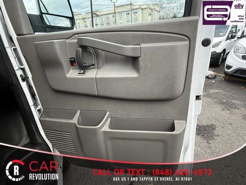 Used 2022 Chevrolet Express 2500 Extended w/ Driver Convenience Package image 33