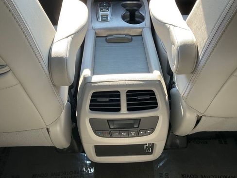 Used 2021 Honda Pilot EX-L image 39