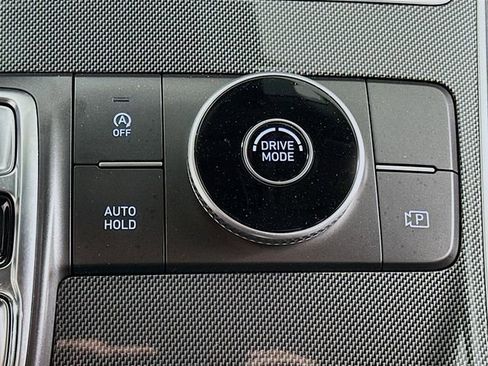 Used 2023 Hyundai Santa Fe SE image 18