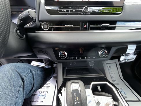 New 2026 Mitsubishi Outlander ES image 19