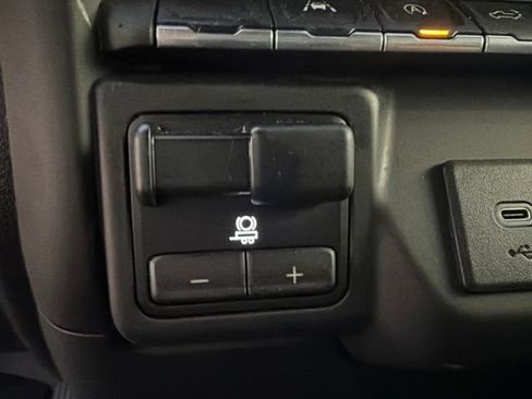 Used 2023 Chevrolet Silverado 1500 Custom w/ LPO, Dark Essentials Package AWD/4WD image 23