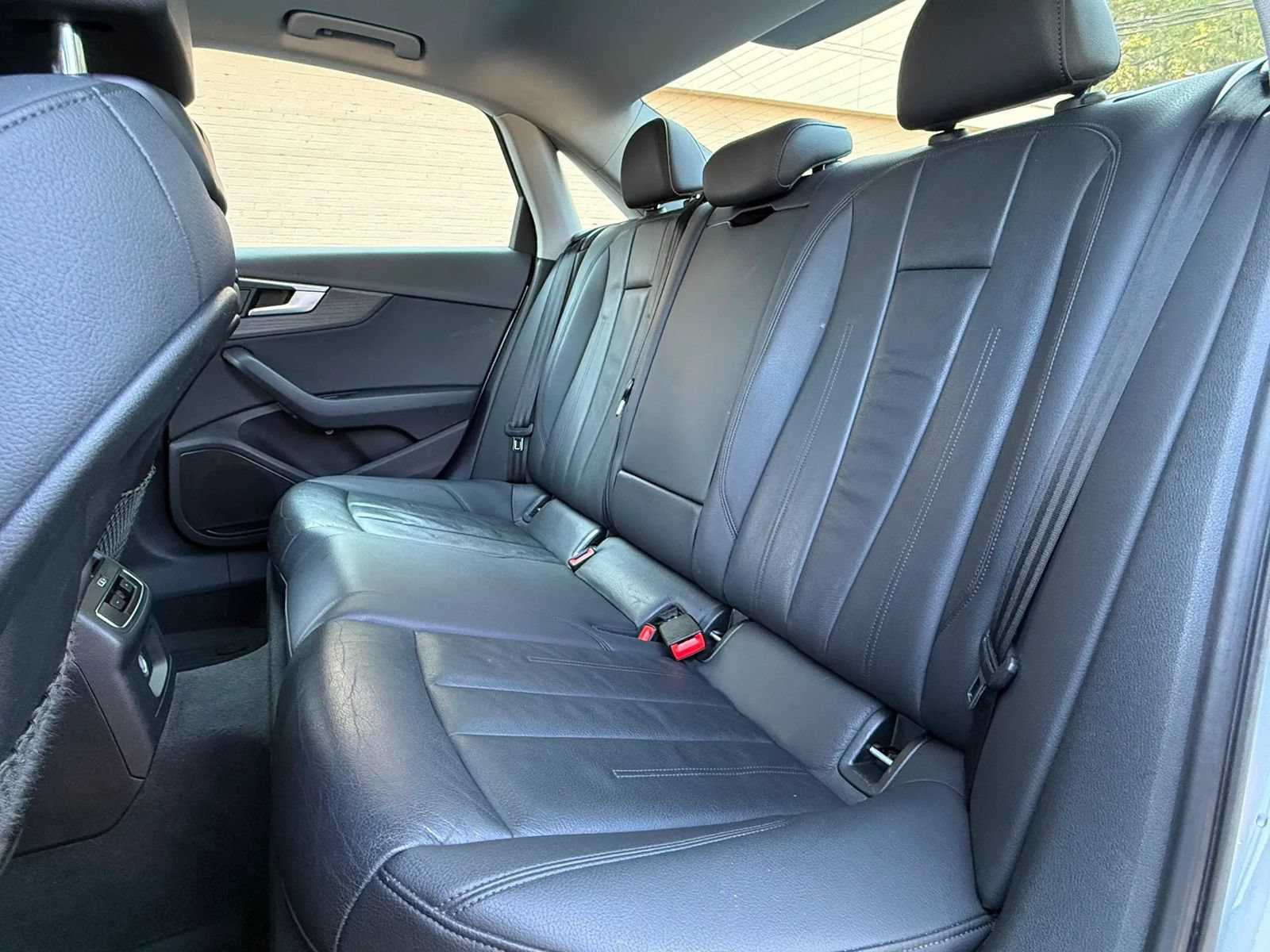 Used 2019 Audi A4 2.0T Premium FWD image 16
