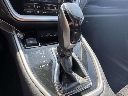 Used 2024 Subaru Legacy Premium AWD/4WD image 24