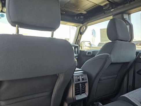 New 2026 Ford Bronco 4-Door AWD/4WD image 21