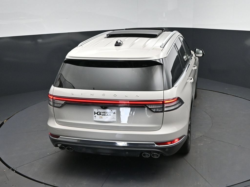 Used 2025 Lincoln Aviator Reserve w/ Luxury Package RWD image 34