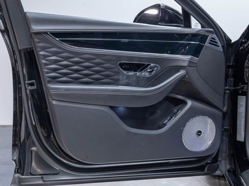 Used 2020 Bentley Flying Spur W12 AWD/4WD image 12