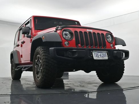 Used 2017 Jeep Wrangler Unlimited Rubicon AWD/4WD image 18