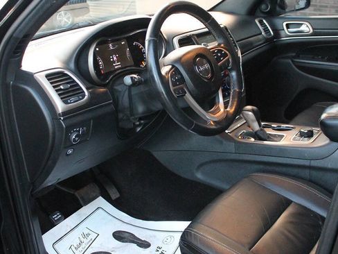 Used 2016 Jeep Grand Cherokee Limited w/ Trailer Tow Group IV image 10