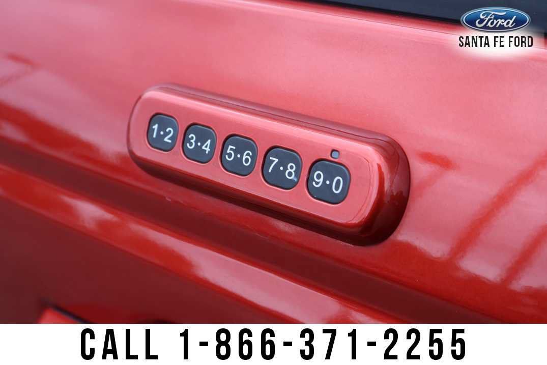 Used 2022 Ford Bronco Outer Banks AWD/4WD image 11