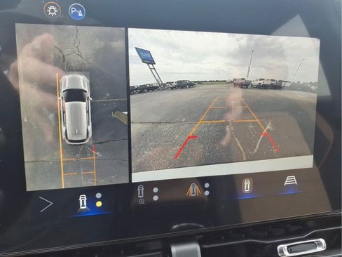 New 2026 Chevrolet Equinox ACTIV w/ Safety and Technology Package FWD image 25