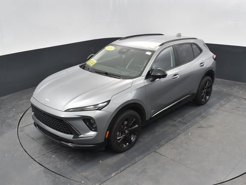 Used 2024 Buick Envision Sport Touring image 45