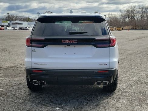 New 2026 GMC Acadia AT4 image 6