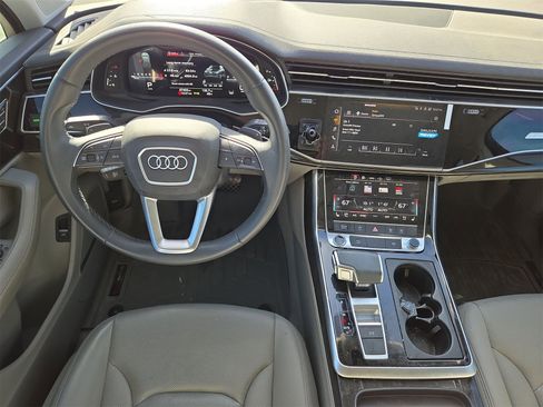 Used 2023 Audi Q7 3.0T Premium Plus image 14