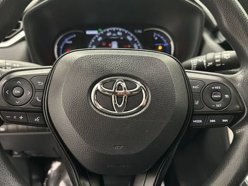 Certified 2023 Toyota RAV4 XLE w/ Convenience Package AWD/4WD image 15