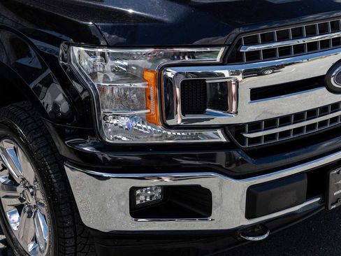 Used 2019 Ford F150 XLT w/ Equipment Group 302A Luxury AWD/4WD image 32