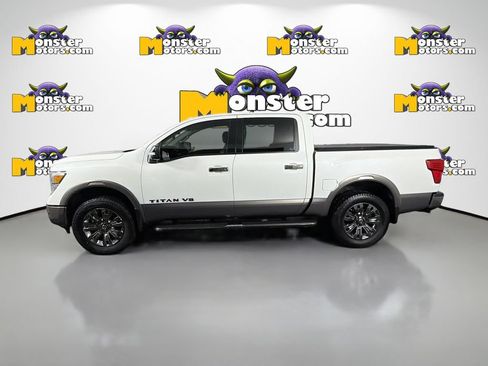 Used 2018 Nissan Titan Platinum Reserve AWD/4WD image 8