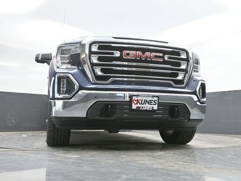 Used 2019 GMC Sierra 1500 SLT w/ SLT Premium Package AWD/4WD image 35