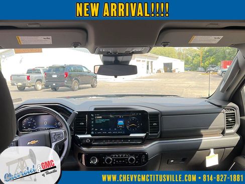Used 2024 Chevrolet Silverado 1500 LT AWD/4WD image 30