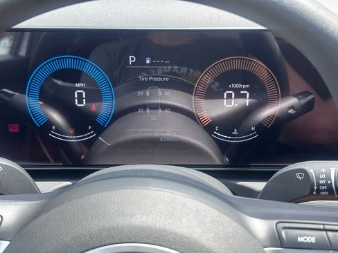 Used 2025 Hyundai Santa Cruz SEL FWD image 26