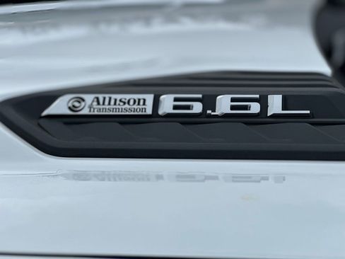 Used 2025 Chevrolet Silverado 2500 W/T w/ WT Convenience Package image 27