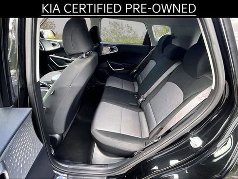Certified 2023 Kia Soul LX w/ LX Technology Package FWD image 24