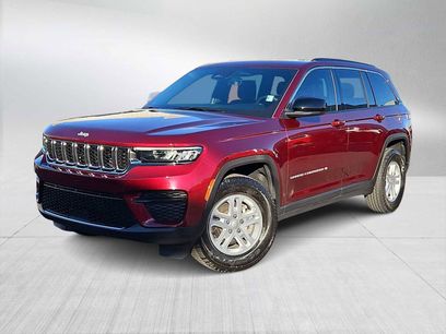 Used 2025 Jeep Grand Cherokee Laredo w/ Luxury Tech Group I