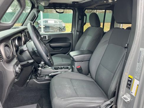 Used 2020 Jeep Wrangler Unlimited Sport image 6