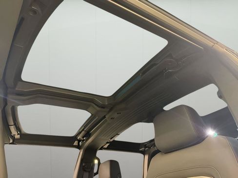 New 2025 GMC Hummer EV 3X w/ LPO, Cargo Utility Package image 31