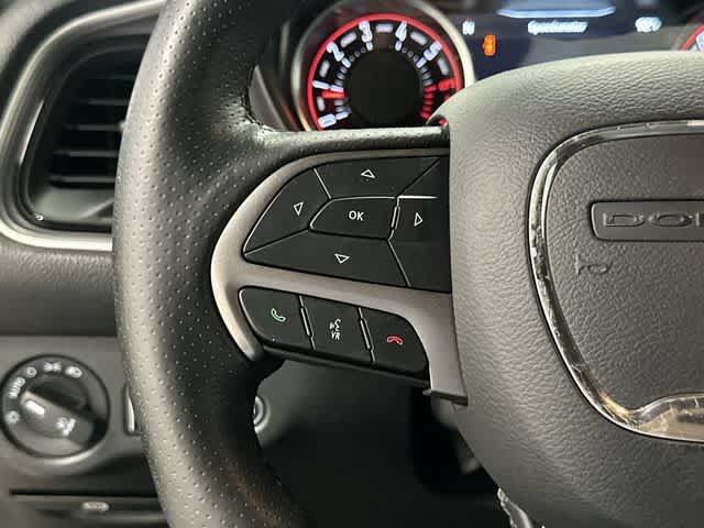 Used 2019 Dodge Challenger R/T Scat Pack RWD image 17