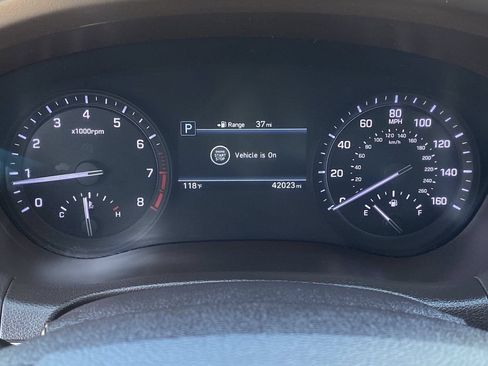 Used 2018 Genesis G80 3.8 RWD image 32
