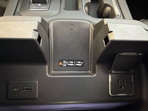 Used 2023 GMC Sierra 1500 Denali image 52