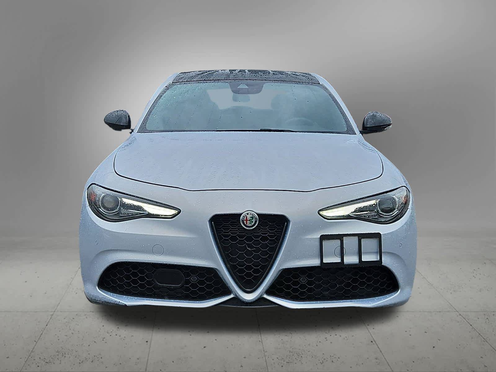 Used 2020 Alfa Romeo Giulia Ti Sport RWD image 9
