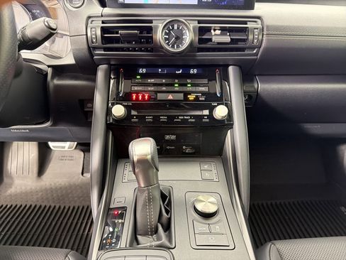 Used 2024 Lexus IS 350 F Sport image 18