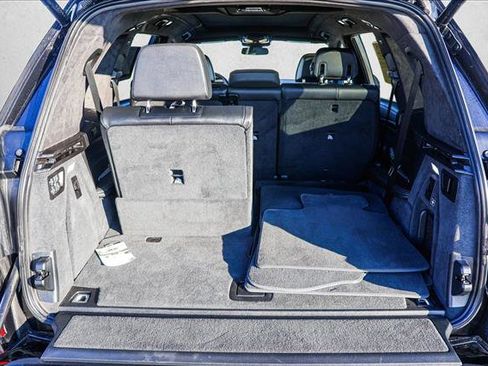 Used 2025 BMW X7 xDrive40i image 27