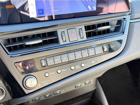 New 2025 Lexus ES 350 w/ Premium Package image 35