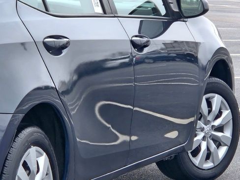 Used 2016 Toyota Corolla L image 10