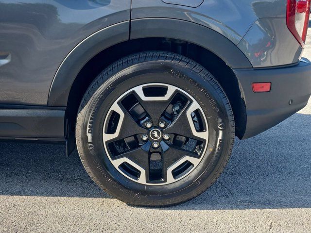 Used 2021 Ford Bronco Sport Outer Banks AWD/4WD image 30