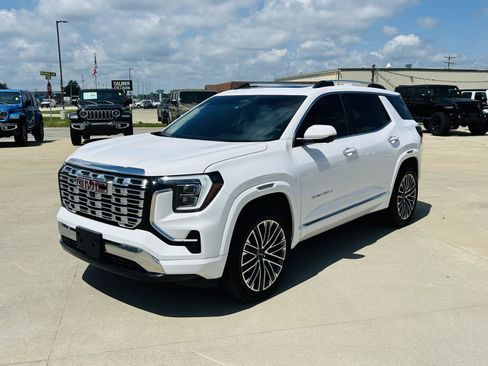 Used 2026 GMC Terrain Denali AWD/4WD image 38