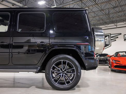 Used 2024 Mercedes-Benz G 550 image 17