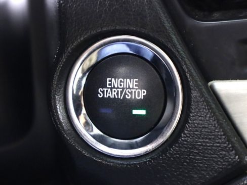 Used 2019 GMC Yukon Denali w/ Denali Ultimate Package image 28